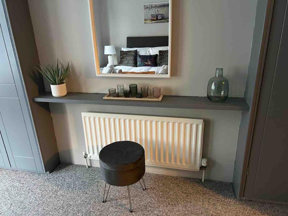 1 Bdr Apartment At Queens Uni By Belfast City Breaks Стая снимка
